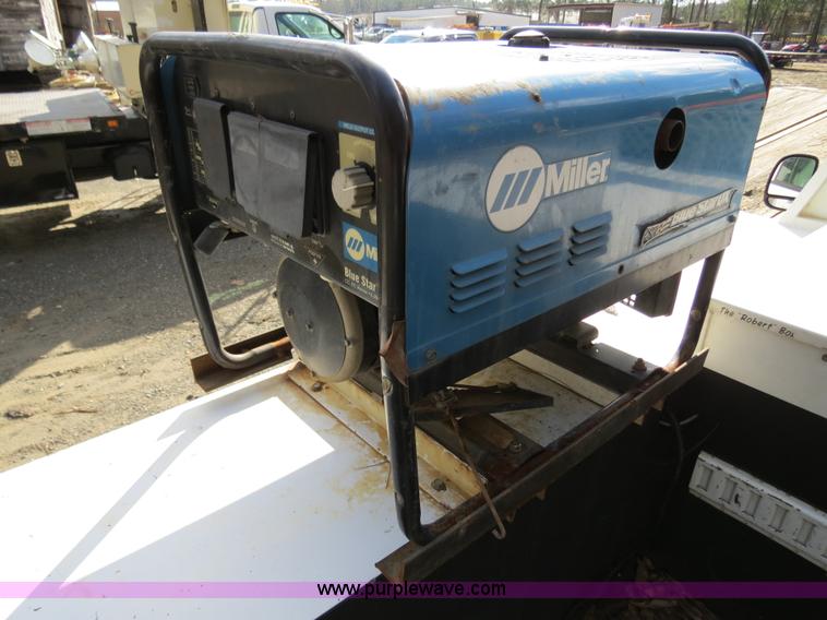 image for item B4647 2007 Ford F550 XL Super Duty service truck