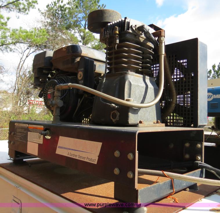 image for item B4647 2007 Ford F550 XL Super Duty service truck