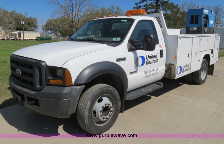 image for item B4648 2007 Ford F550 XL Super Duty service truck