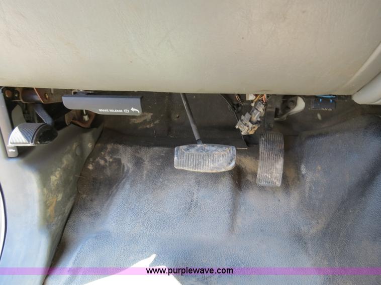 image for item B4648 2007 Ford F550 XL Super Duty service truck