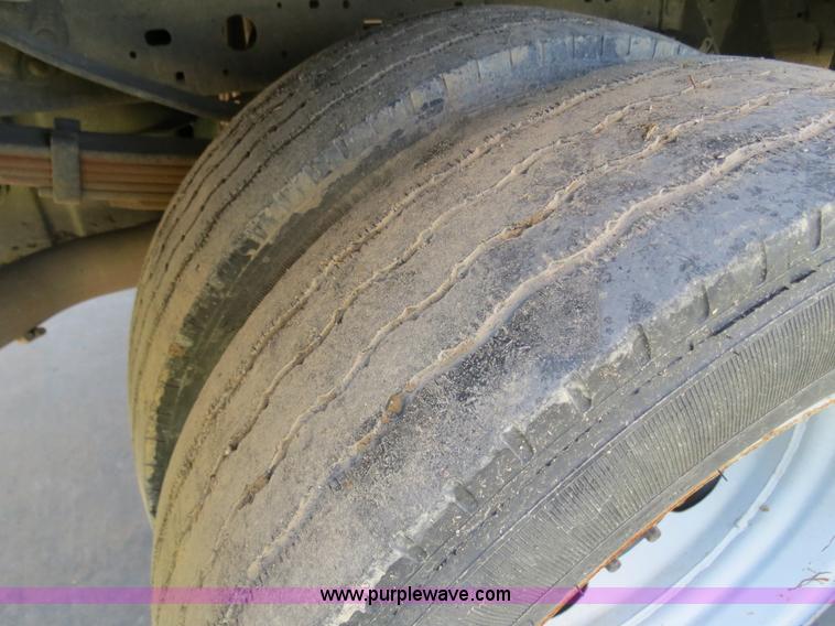 image for item B4648 2007 Ford F550 XL Super Duty service truck