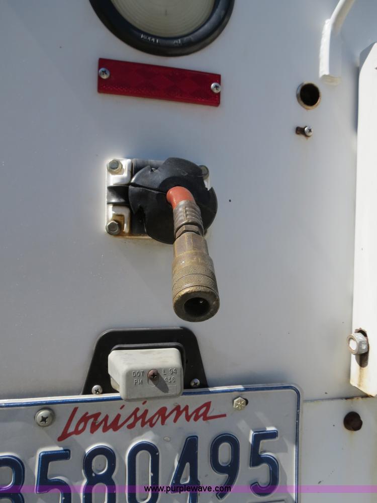 image for item B4648 2007 Ford F550 XL Super Duty service truck