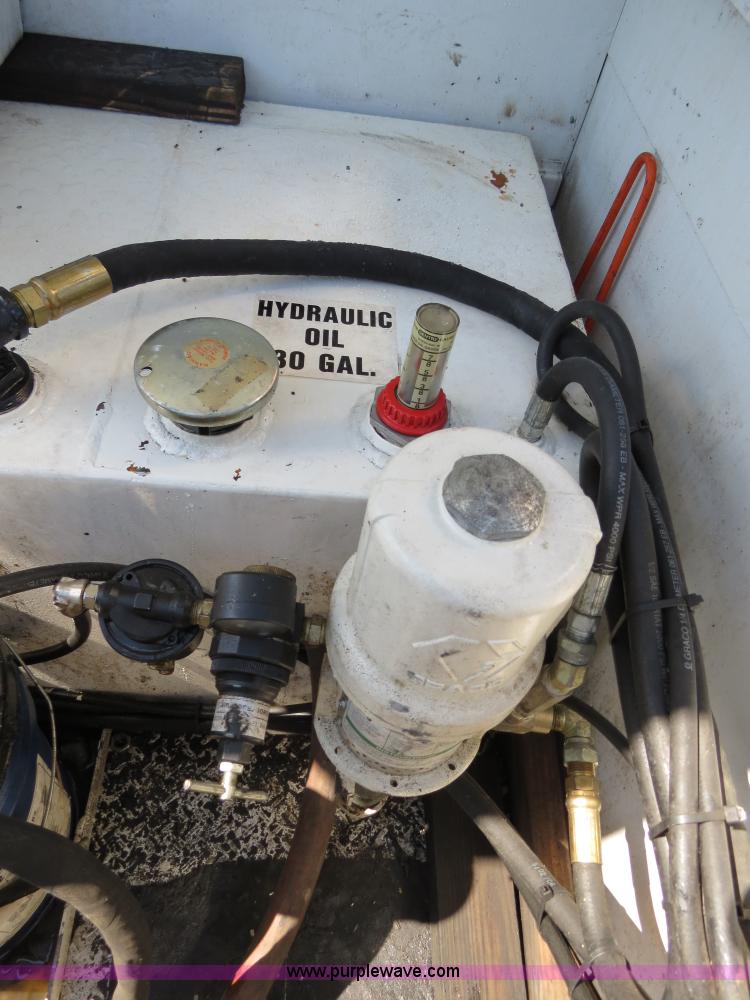 image for item B4648 2007 Ford F550 XL Super Duty service truck