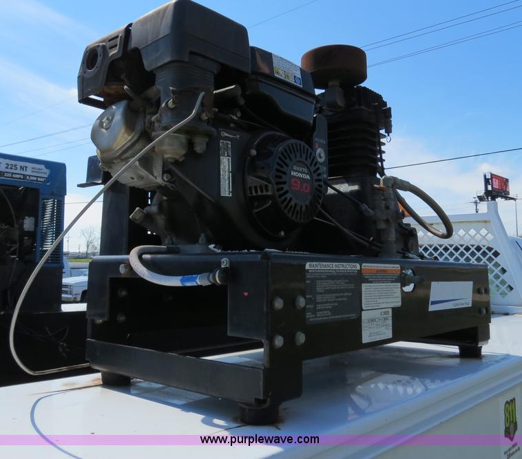 image for item B4648 2007 Ford F550 XL Super Duty service truck