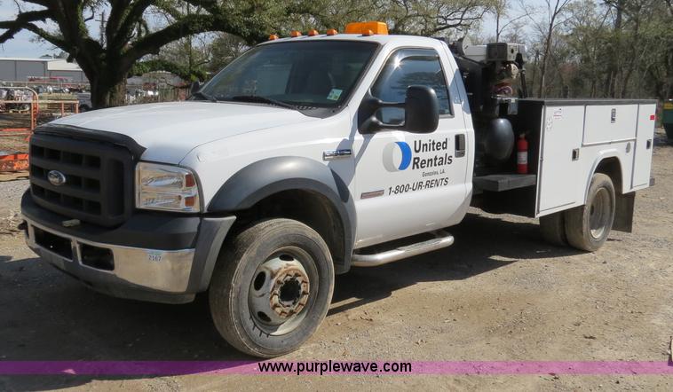 image for item B4649 2006 Ford F550 XL Super Duty service truck