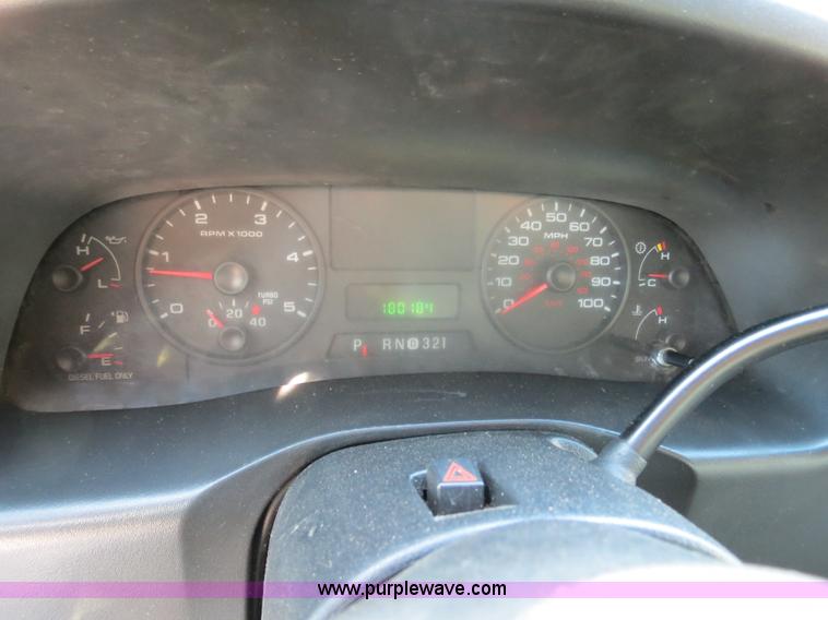 image for item B4649 2006 Ford F550 XL Super Duty service truck