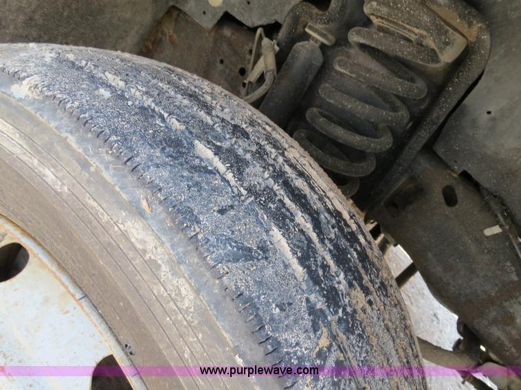 image for item B4649 2006 Ford F550 XL Super Duty service truck