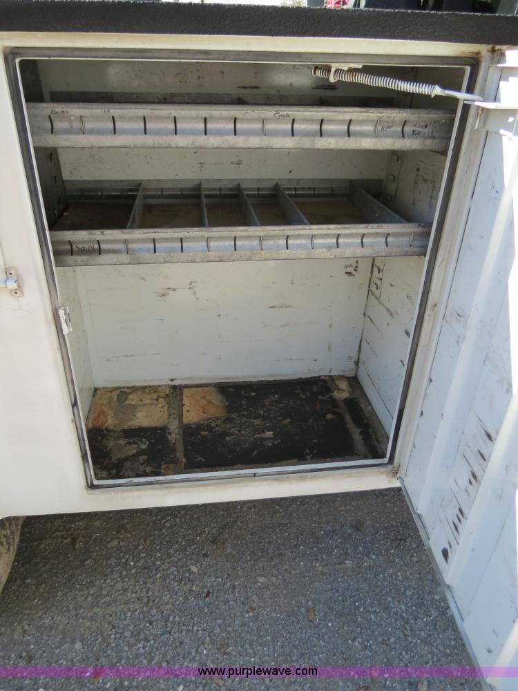 image for item B4649 2006 Ford F550 XL Super Duty service truck