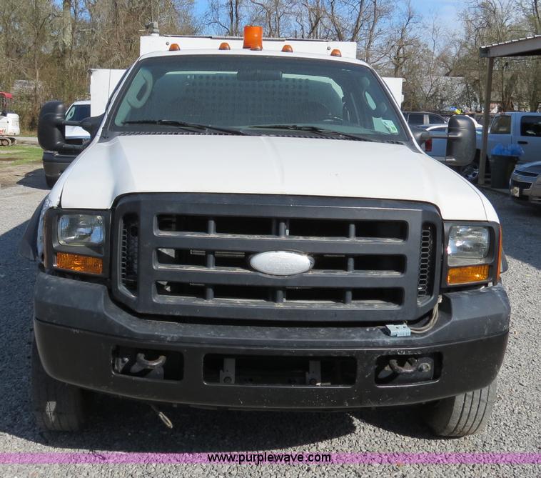 image for item B4650 2007 Ford F550 XL Super Duty service truck