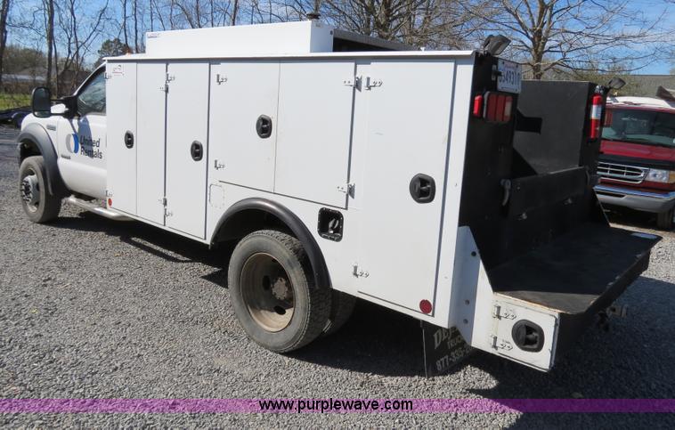image for item B4650 2007 Ford F550 XL Super Duty service truck