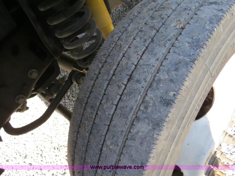 image for item B4650 2007 Ford F550 XL Super Duty service truck