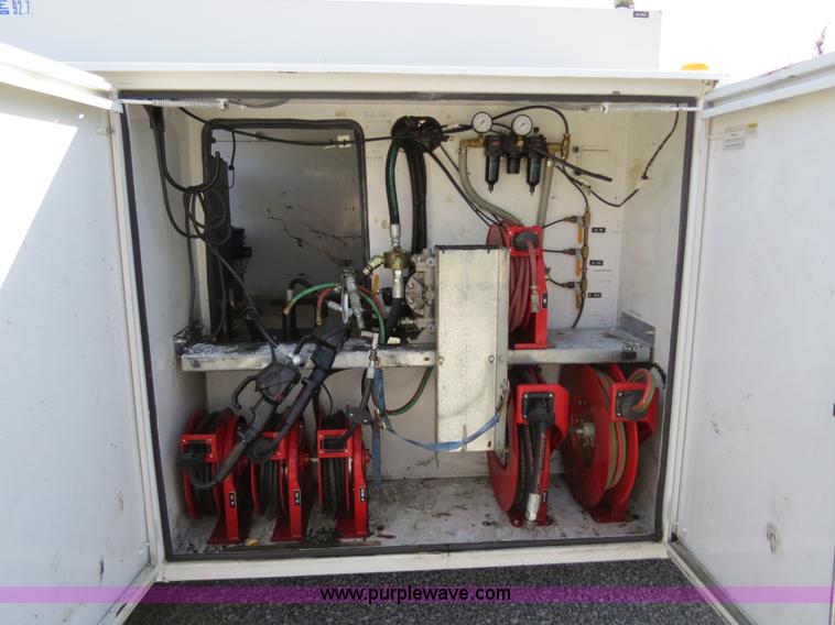 image for item B4650 2007 Ford F550 XL Super Duty service truck