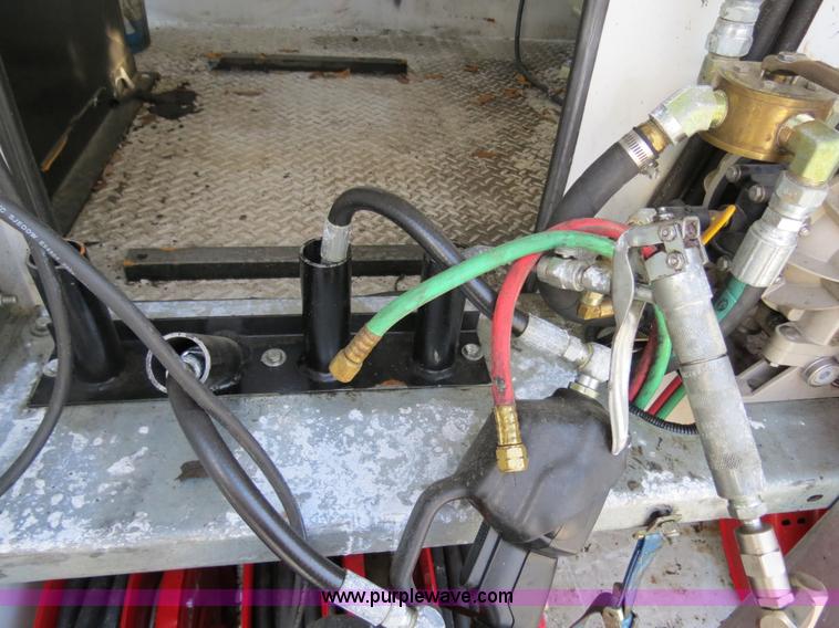 image for item B4650 2007 Ford F550 XL Super Duty service truck