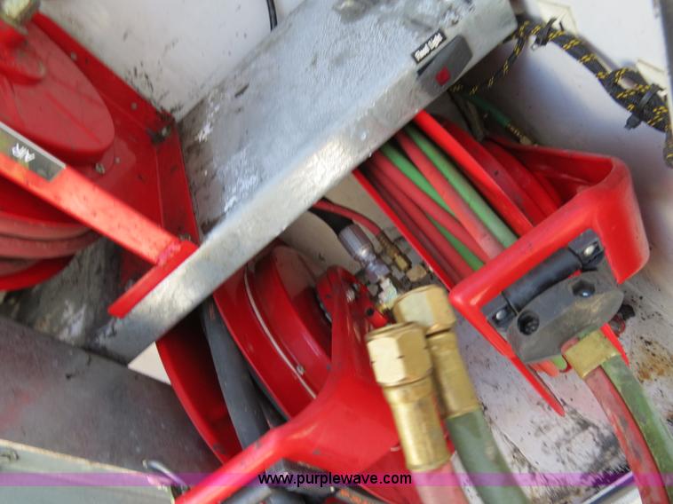 image for item B4650 2007 Ford F550 XL Super Duty service truck