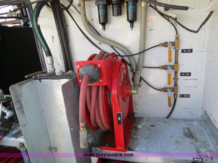 image for item B4650 2007 Ford F550 XL Super Duty service truck