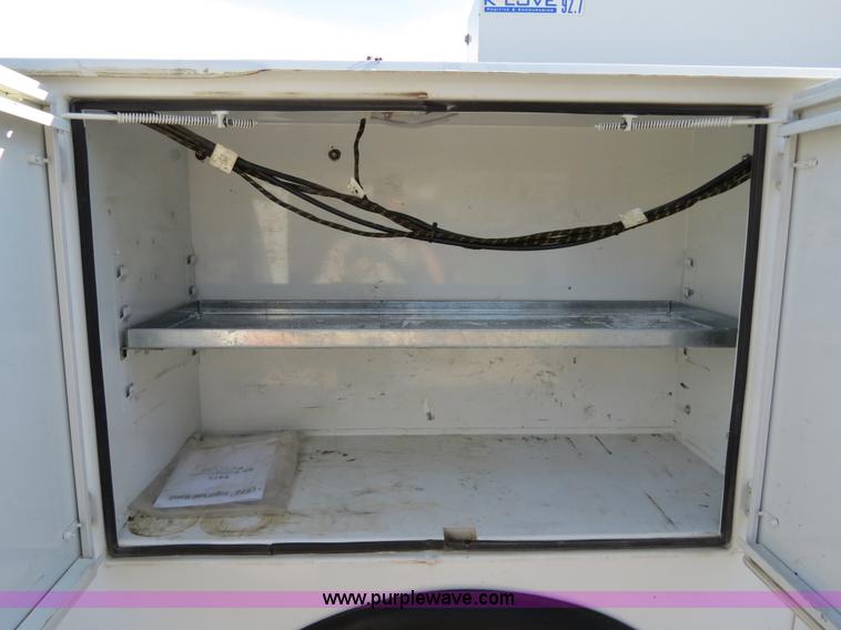 image for item B4650 2007 Ford F550 XL Super Duty service truck