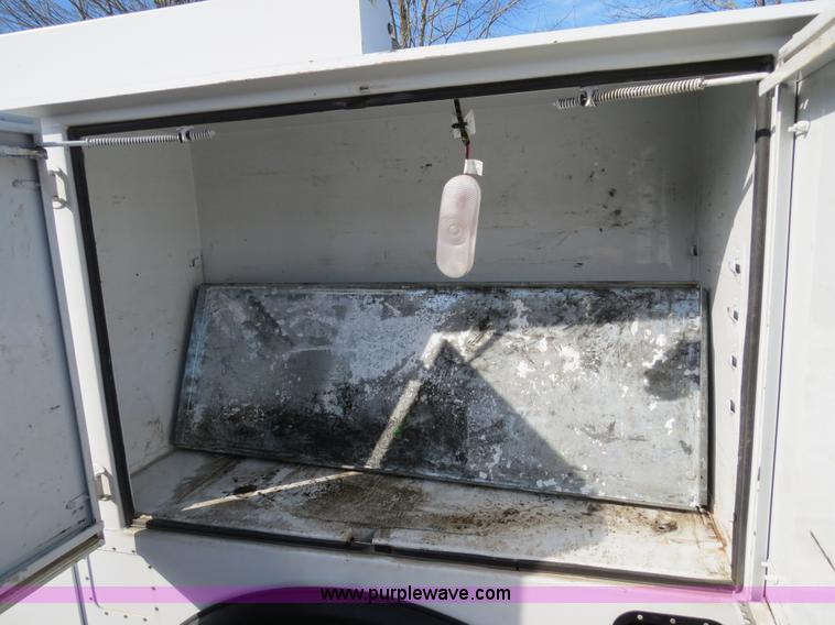 image for item B4650 2007 Ford F550 XL Super Duty service truck