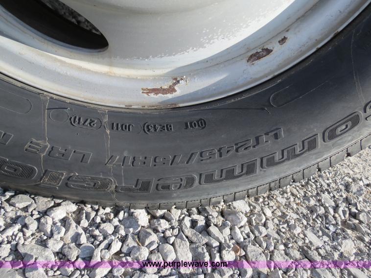 image for item B4651 2005 Ford F350 XL Super Duty service truck