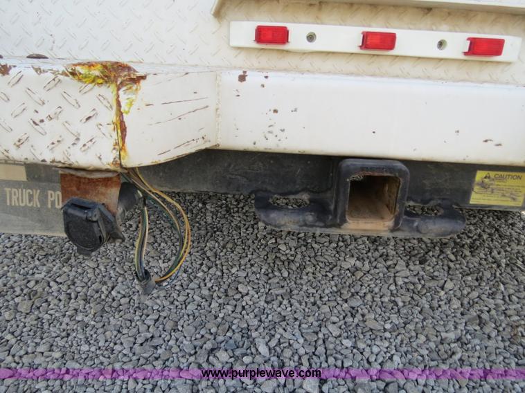 image for item B4651 2005 Ford F350 XL Super Duty service truck