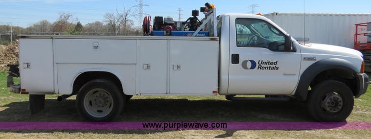 image for item B4652 2007 Ford F550 XL Super Duty service truck