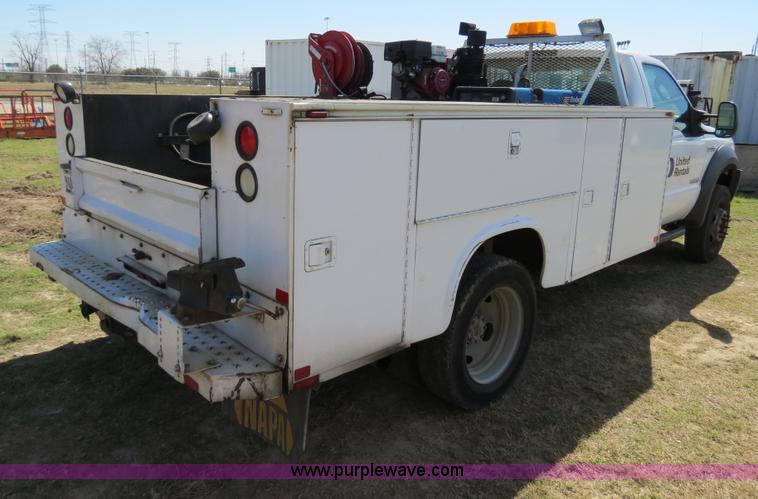 image for item B4652 2007 Ford F550 XL Super Duty service truck