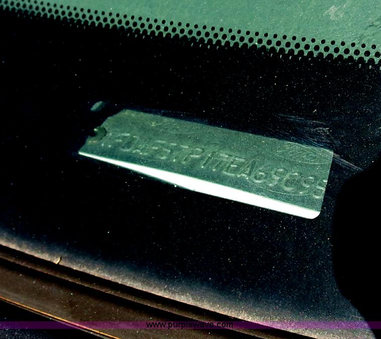 image for item B4652 2007 Ford F550 XL Super Duty service truck