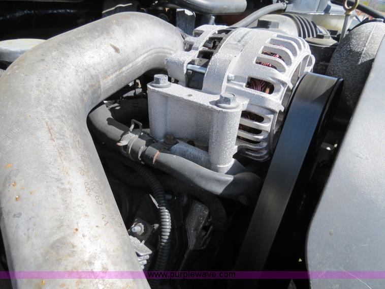 image for item B4652 2007 Ford F550 XL Super Duty service truck