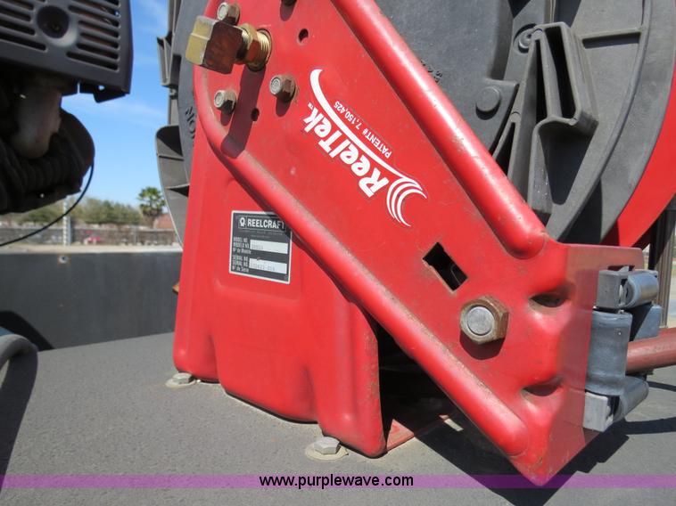 image for item B4652 2007 Ford F550 XL Super Duty service truck