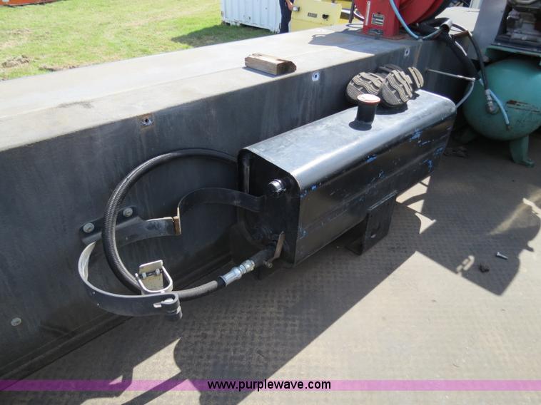 image for item B4652 2007 Ford F550 XL Super Duty service truck