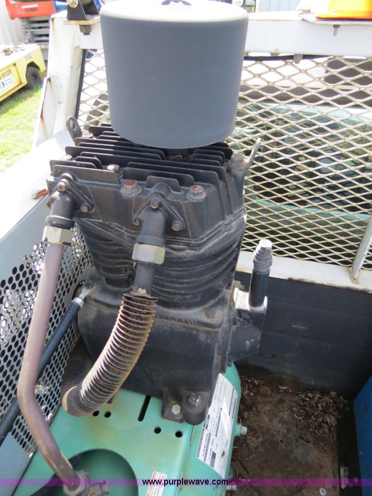 image for item B4652 2007 Ford F550 XL Super Duty service truck