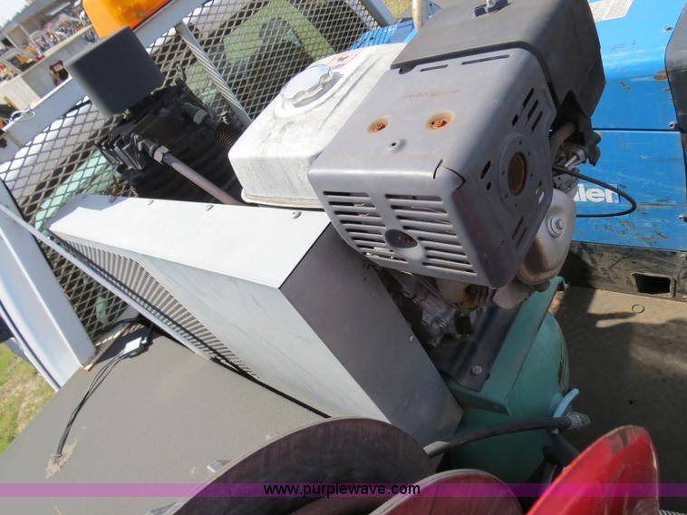 image for item B4652 2007 Ford F550 XL Super Duty service truck