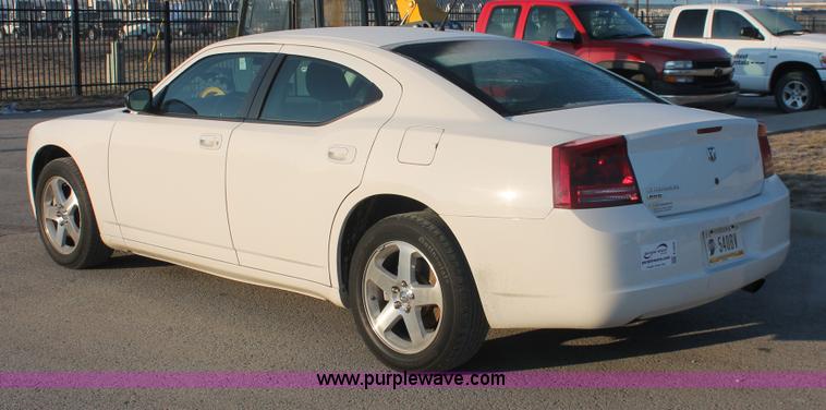 image for item E2909 2008 Dodge Charger SXT