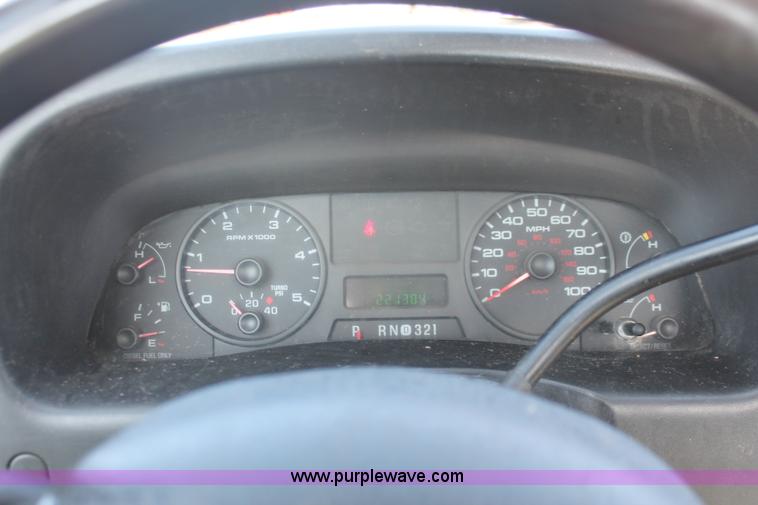 image for item E2912 2006 Ford F550 XL Super Duty service truck