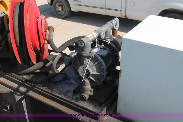 image for item E2912 2006 Ford F550 XL Super Duty service truck