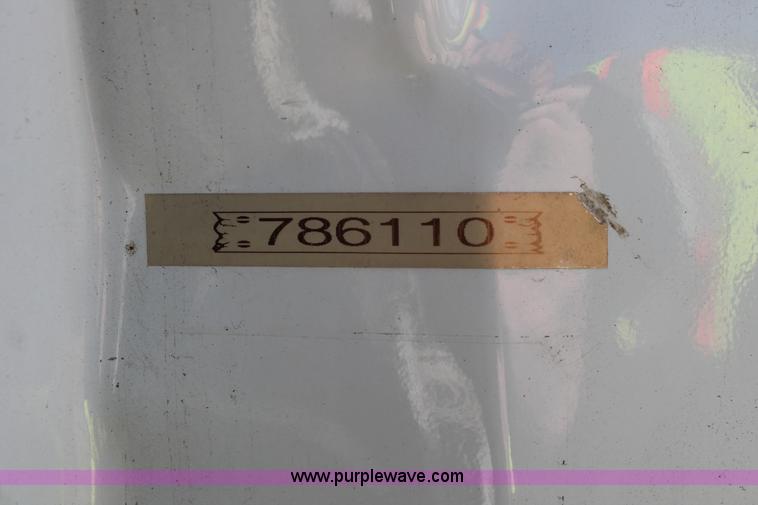 image for item E2912 2006 Ford F550 XL Super Duty service truck