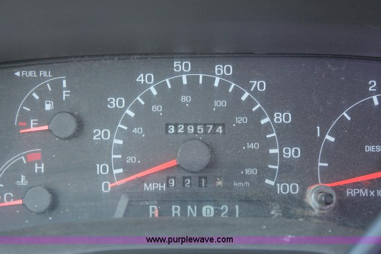 image for item E2913 1999 Ford F250 XLT Super Duty SuperCab pickup truck