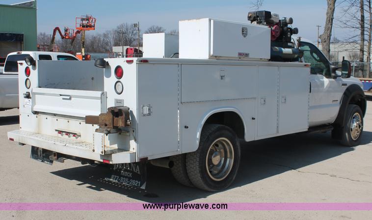 image for item E2914 2007 Ford F550 XL Super Duty SuperCab service truck