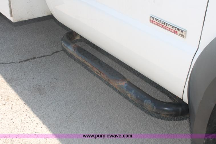 image for item E2914 2007 Ford F550 XL Super Duty SuperCab service truck