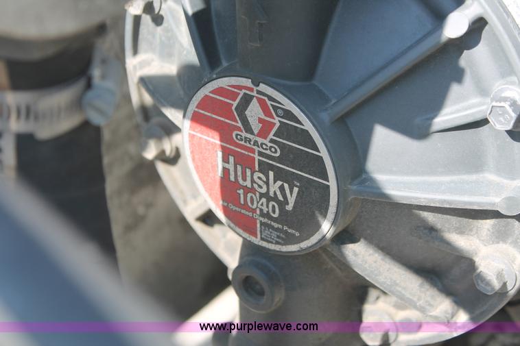 image for item E2914 2007 Ford F550 XL Super Duty SuperCab service truck