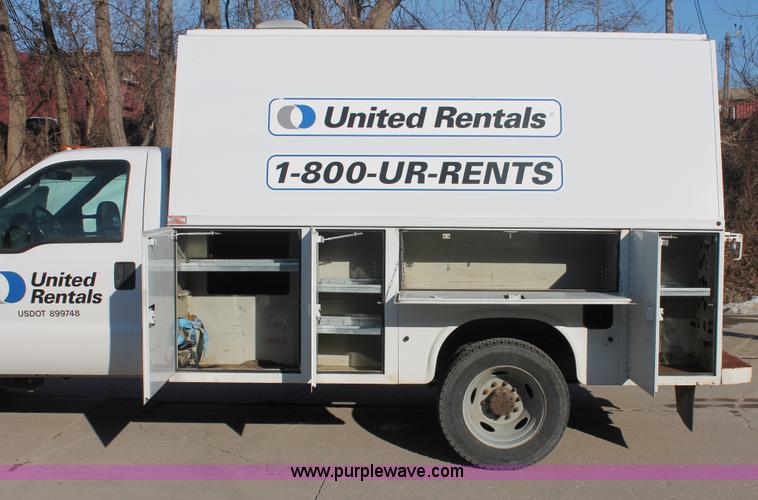 image for item E2916 2007 Ford F550 XL Super Duty service truck