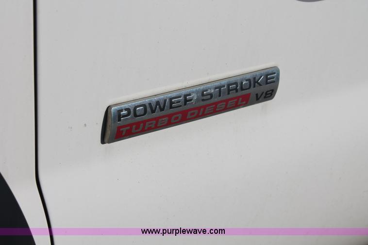 image for item E2916 2007 Ford F550 XL Super Duty service truck