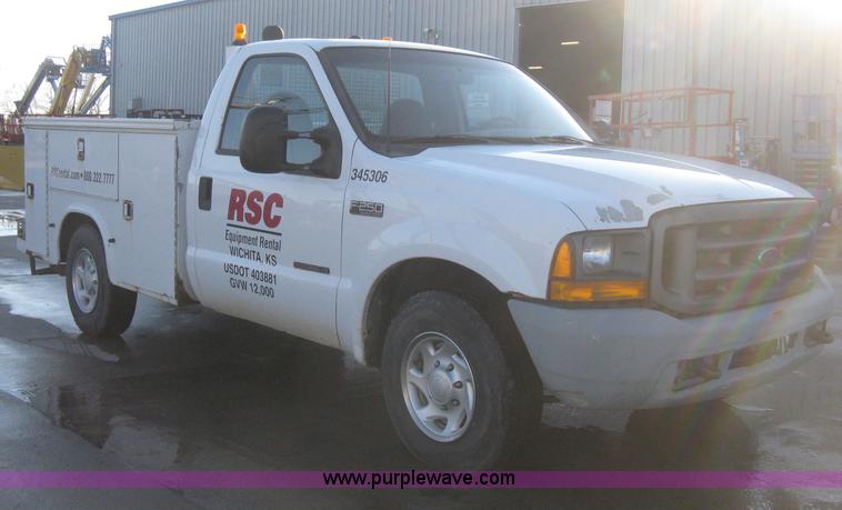 image for item E3107 2000 Ford F250 Super Duty XL service truck