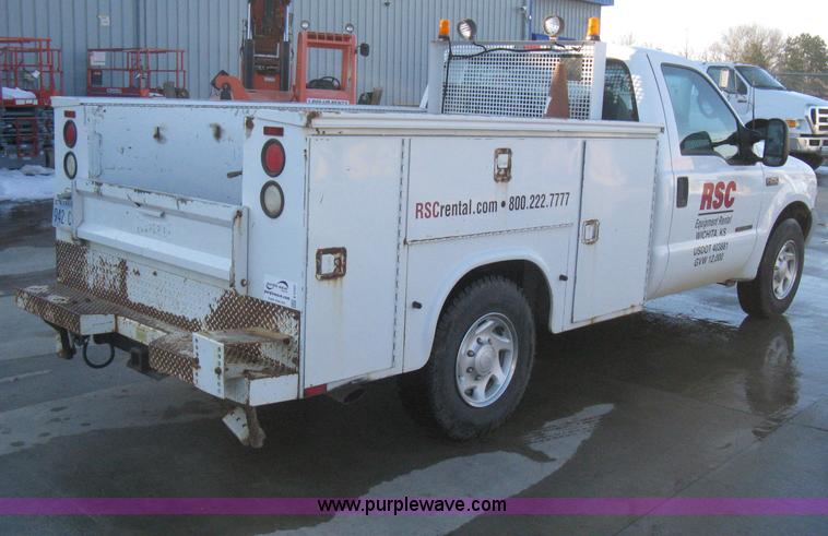 image for item E3107 2000 Ford F250 Super Duty XL service truck