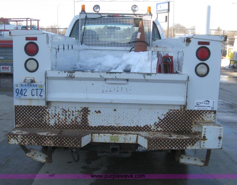 image for item E3107 2000 Ford F250 Super Duty XL service truck