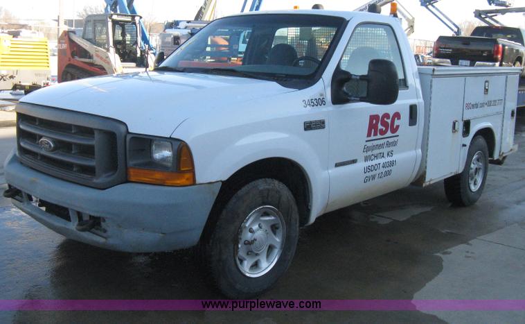 image for item E3107 2000 Ford F250 Super Duty XL service truck