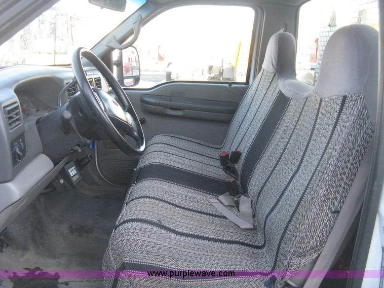 image for item E3107 2000 Ford F250 Super Duty XL service truck