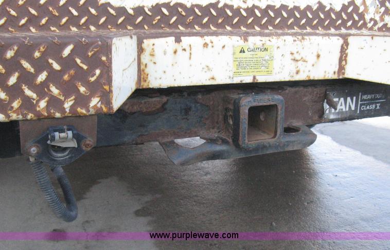 image for item E3107 2000 Ford F250 Super Duty XL service truck