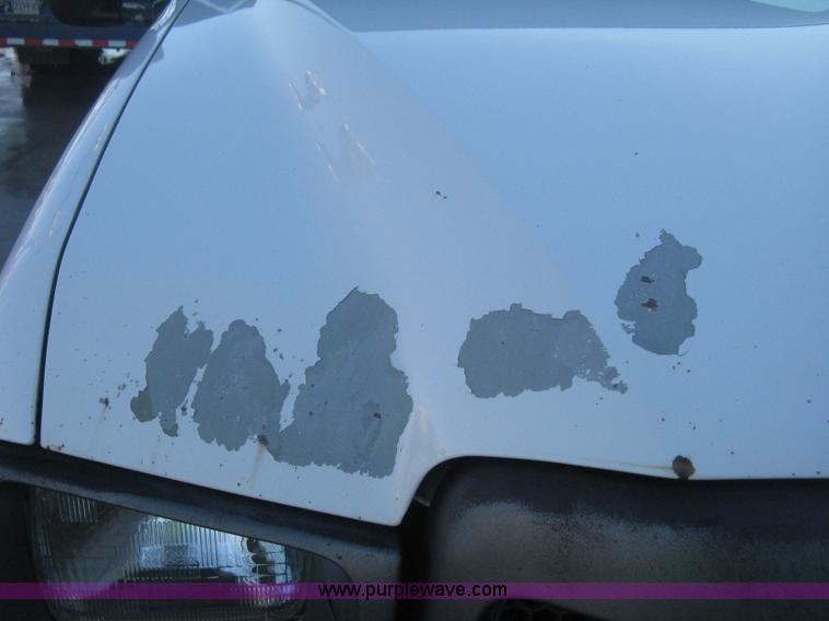 image for item E3107 2000 Ford F250 Super Duty XL service truck