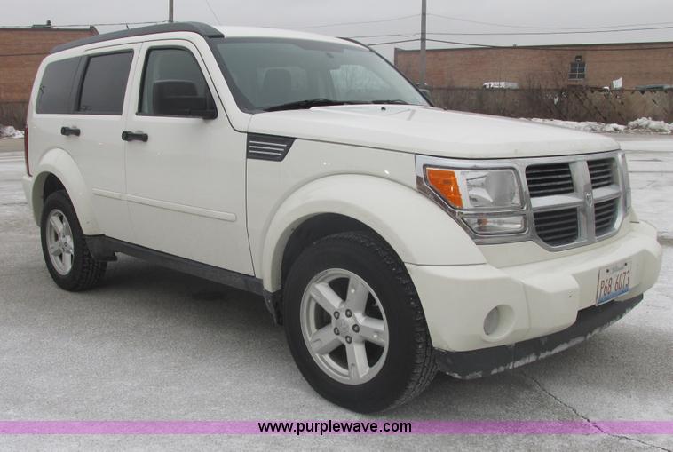 image for item E7110 2008 Dodge Nitro SLT SUV