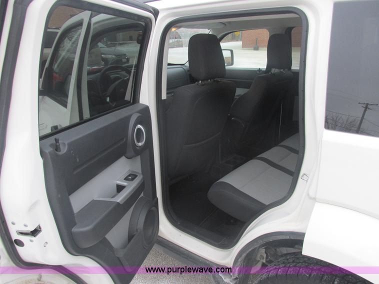 image for item E7110 2008 Dodge Nitro SLT SUV